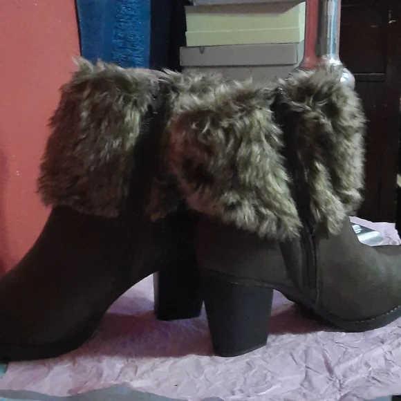 ❤️Sugar fur boots - Picture 4 of 9